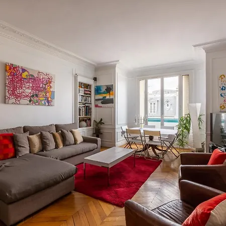 Veeve - Balcony Bliss Appartamento Parigi