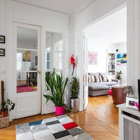 Veeve - Balcony Bliss Appartamento Parigi
